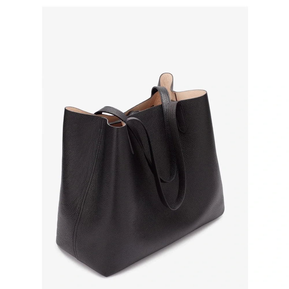 Cuyana Structured Black Leather Tote Bag - Like New! - Picture 6 of 16